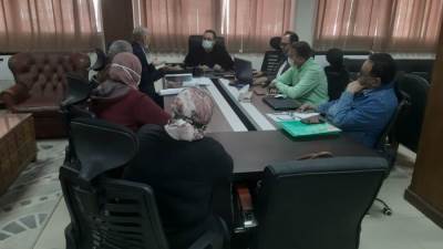 "بشارة" يلتقي ممثلي سكان منطقة النوادي بالشروق ويلبي مطالبهم