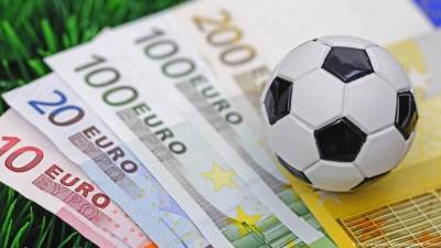 دوري السوبر الأوروبي.. هل يحاول أثرياء كرة القدم النجاة على حساب فقراء اللعبة؟