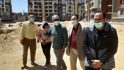 مسئولو «الإسكان» يتفقدون سير العمل بمشروعات  مدينة الشروق