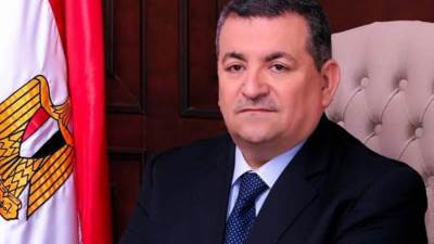 وزير الدولة للإعلام يتقدم باستقالته من منصبه