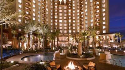 بعد ارتفاع مديونيانتها.. كيف تسترد وزارة الكهرباء مستحقاتها من الفنادق والمصانع؟