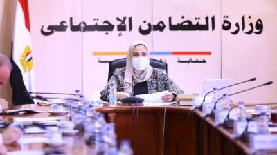 «مزيفة».. التضامن تحذر المواطنين من رسائل الإعانات النقدية