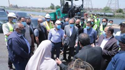 تفاصيل جولة «الوزير» لمتابعة تنفيذ مشروعات الطرق في القليوبية والدقهلية