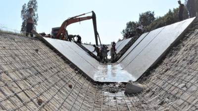  الانتهاء من تبطين 1653 كيلو متر ترع في 20 محافظة 