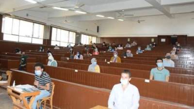 ننشر حقيقة إيقاف الدراسة بالمعاهد والجامعات وإلغاء الامتحانات