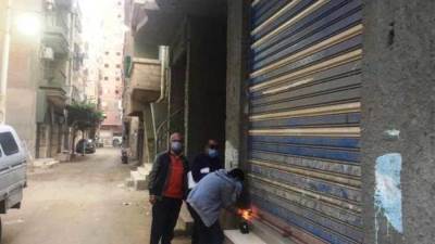 ماذا يحدث عند مخالفة مواعيد غلق المحال التجارية؟.. التنمية المحلية تجيب