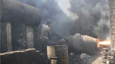 البداية من «باسوس» و«العكرشة»..  ملامح خطة تطوير المناطق الصناعية العشوائية