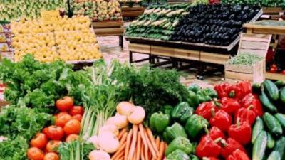 الطماطم بــ 5 جنيه.. كيف تغيرت أسعار الخضراوات اليوم الأحد؟