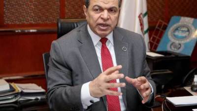 القوى العاملة: صرف 225 ألف جنيه لـ98 عاملا وتعيين 594 شاباً بسوهاج