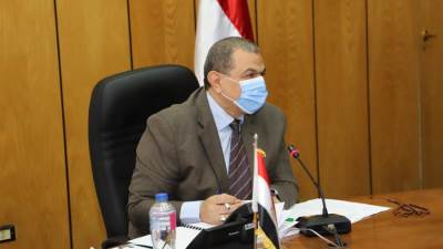 القوى العاملة: صرف مليار و388 ملايين جنيه إعانات طوارئ لـ413 ألف عامل