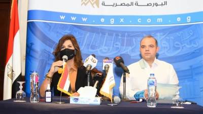 تفاصيل تعاون «الهجرة» و«الخارجية» لتسهيل توثيق أوراق استثمار المصريين في الخارج بالبورصة