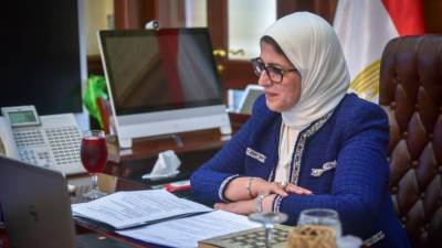 مستعدون لنقل التجربة.. وزيرة الصحة تستعرض نجاح مصر في القضاء على «فيروس سي»