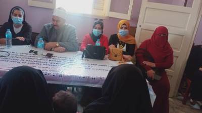 «قومي المرأة» بأسيوط يواصل «طرق الأبواب» بـ13 قرية للتوعية بلقاح كورونا (صور)