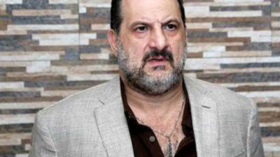 خالد الصاوي :«مراتي بقت بتخاف مني.. بعد اللي مالوش كبير»