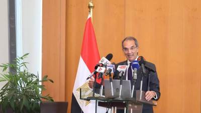 كواليس لقاء وزير الاتصالات برؤساء وحدات التحول الرقمى للجهات المنتقلة للعاصمة الإدارية