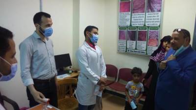 كواليس جولة نائب رئيس جامعة الأزهر بأسيوط بعيادات المستشفى الجامعي