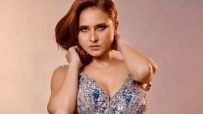 أبرزهن نيللي كريم.. تفاصيل تعاون النجمات مع مطربي المهرجانات