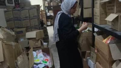 تشميع أكبر مخزن أدوية وكمامات غير صالحة للاستخدام الآدمي بأسيوط (صور)