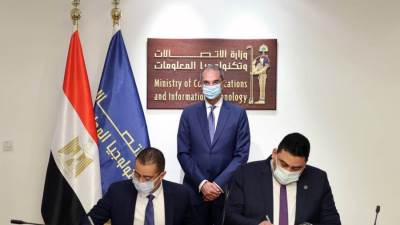 كواليس توقيع اتفاقية مساهمين معدلة بين «المصرية للاتصالات» وفودافون العالمية