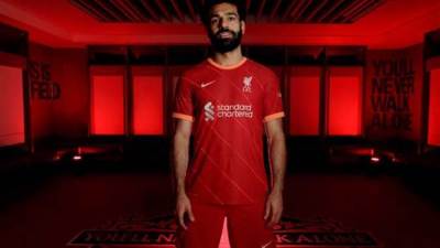 «مو صلاح» ينافس على أفضل لاعب في الدوري الإنجليزي بتصويت الجماهير