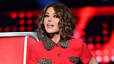 بالفيديو.. سميرة سعيد ترقص على أنغام "الساعة اتنين بالليل".. ومنى زكي تعلق