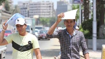 موجة حارة مصاحبة بالرياح المثيرة.. ننشر خريطة الطقس حتى السبت المقبل