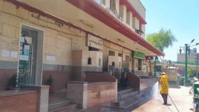 استمرار حملات تعقيم وتطهير دور العبادة ومحطات قطار السكة الحديد بأسيوط