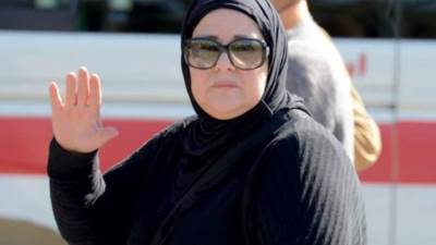 «لا تعلم بوفاة زوجها لكنها تشعر».. حالة دلال عبد العزيز تسير ببطء شديد