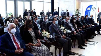 كواليس افتتاح جلسة تداول البورصة المصرية.. اعرف التفاصيل