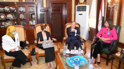 "الهجرة" تطلق فاعلية جمع تبرعات المصريين بالولايات المتحدة وكندا