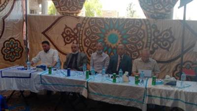  محافظ أسيوط يوجه بتفعيل عمل لجان «حياة كريمة» بالقرى.. (صور)