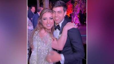 نكشف صاحبة صورة فرح ابن مصطفى قمر "صور"