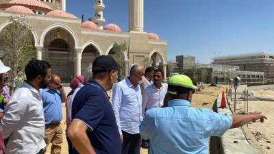 تفاصيل جولة مسئولي «الإسكان» لتفقد مشروعات مدينة العلمين الجديدة.. (صور)