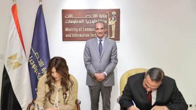 وزير الاتصالات يشهد توقيع مذكرتى تفاهم مع شركة مايكروسوفت.. اعرف التفاصيل