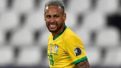 انتقادات حادة لنجم السامبا البرازيلية عقب الخسارة أمام الأرجنتين