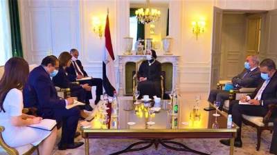 وزيرة التجارة تعقد لقاءات مكثفة مع كبرى الشركات الفرنسية للتعاون المشترك