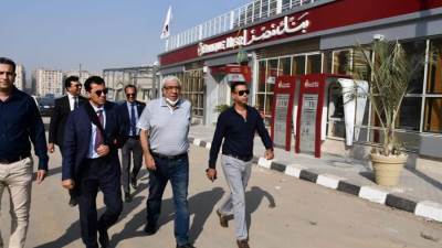 زيارة تفقدية لـ وزير الرياضة لمتابعة معدل إنشاءات مشروع فرع «النادي» بشيراتون