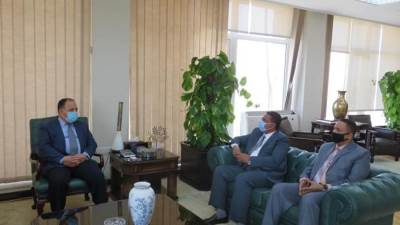 كواليس لقاء وزير المالية مع رئيس هيئة الجمارك السودانية لتنشيط التجارة البينية