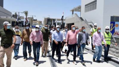 جولة تفقدية لـ رئيس الوزراء داخل جامعة العلمين الدولية.. اعرف التفاصيل