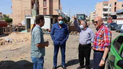 رئيس جهاز السادات يقود حملة لإزالة الإشغالات بالمدينة