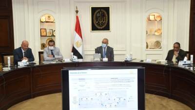 وزير الإسكان يدرس عرض إنشاء مستشفى خاص بالمشاركة في العاصمة الإدارية الجديدة