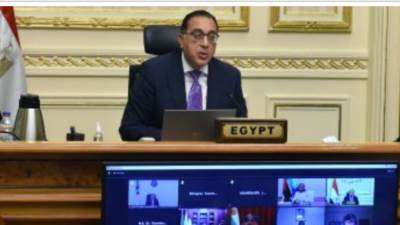 رئيس الوزراء يتفقد مقر هيئة الاستثمار بالإسماعيلية