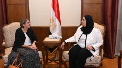 كواليس لقاء وزيرة التضامن مع سفيرة فنلندا بالقاهرة بعد انتهاء فترة عملها