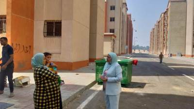 نقل وتسكين 68 أسرة من عشوائيات عزبة أبو قرن إلى وحدات مفروشة بمدينة «معًا بالسلام»