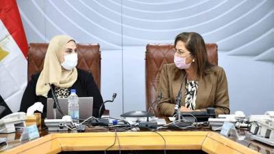 كواليس اجتماع اللجنة الوزارية للمشروع القومي لتنمية الأسرة