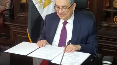 وزير الكهرباء يرأس اجتماع مجلس إدارة هيئة الطاقة المتجددة بالعاصمة الإدارية