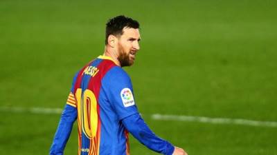 رحيل ميسي عن برشلونة يدق ناقوس الخطر.. اعرف القصة كاملة