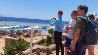 كواليس زيارة وفود إعلامية روسية لشرم الشيخ والغردقة