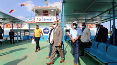 الفريق أسامة ربيع يتفقد أعمال ترميم مبنى القبة وترسانة بورسعيد البحرية