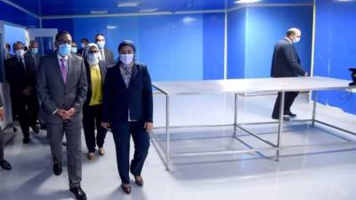 كواليس تفقد رئيس الوزراء لمصنع إنتاج اللقاحات بمُجمع «فاكسيرا» بـ 6 أكتوبر